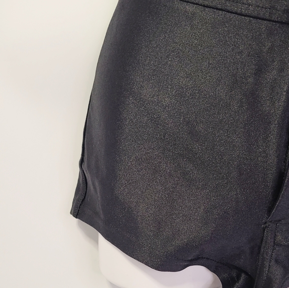 American Apparel Black High Waisted Shiny Disco Women's Shorts size xxs - Picture 5 of 7